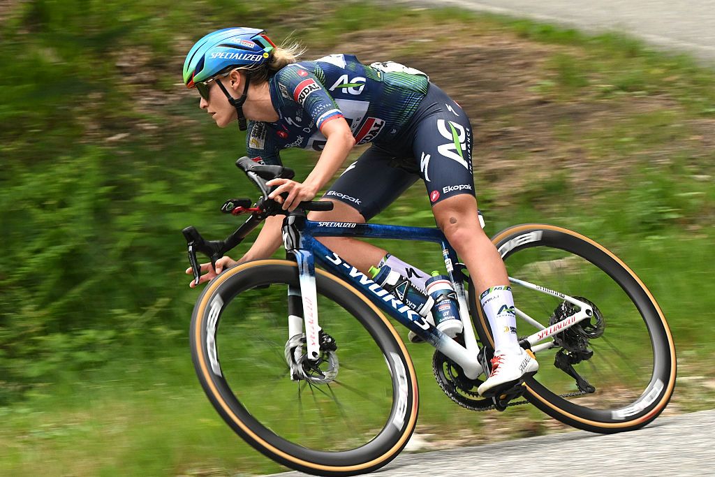 SALUZZO, ITALY - JUNE 07: Urska Zigart of Slovenia and Team AG Insurance - Soudal competes in the chase group during the 37th Giro d'Italia Women 2026 - Stage 9 a 145km stage from Saluzzo to Saluzzo / #UCIWWT / on June 07, 2026 in Saluzzo, Italy. (Photo by Luc Claessen/Getty Images)
