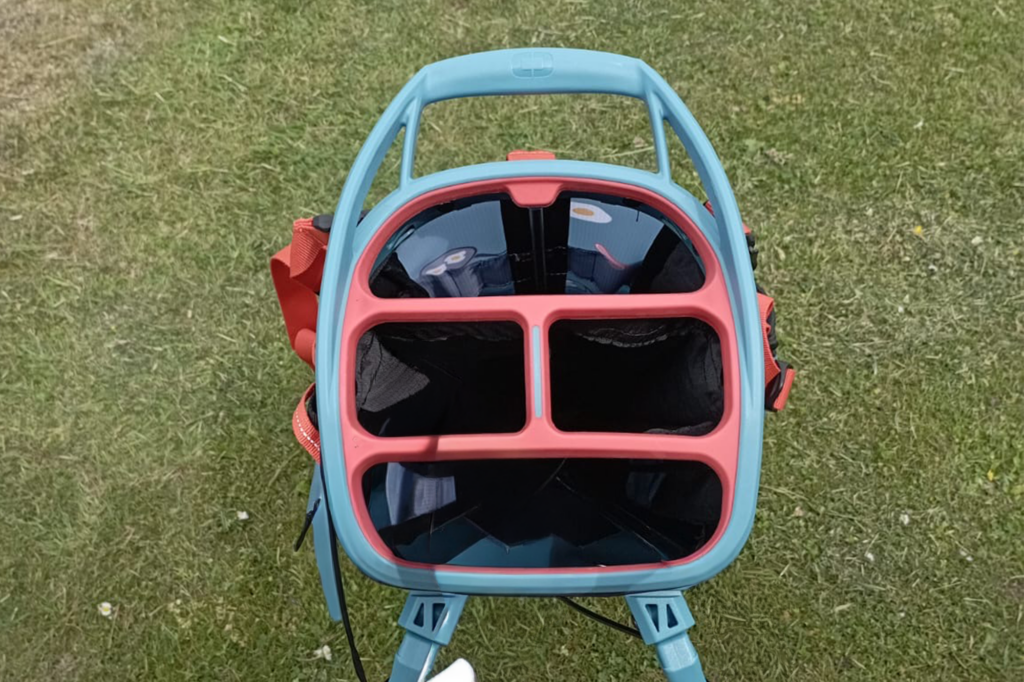 Ogio Featherlite Golf Stand Bag 4 way top | Source: NCG