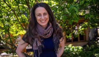 A writer who will go anywhere or do anything for story, Jayme Moye will discuss her award-winning article about diving for climate research at the Great Barrier Reef at the Nelson United Church on June 18. (Bill Metcalfe/Nelson Star)