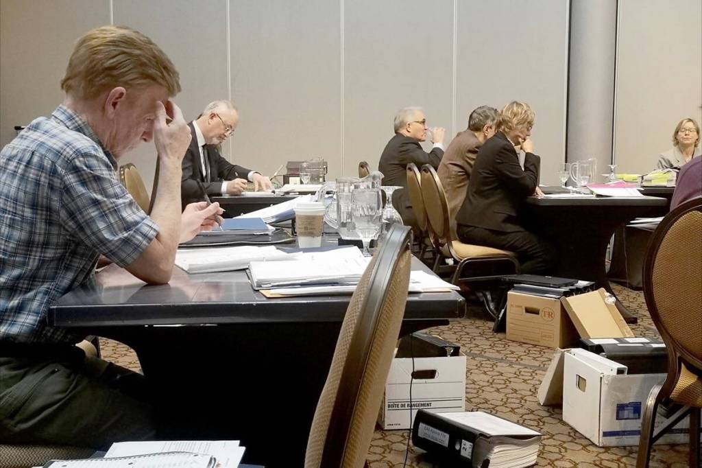 Terry McNeice (left) begins the appellants&rsquo; cross-examination of Metro Vancouver&rsquo;s first witness, Dr. Katherine Preston. (Tracy Holmes/Peace Arch News files)