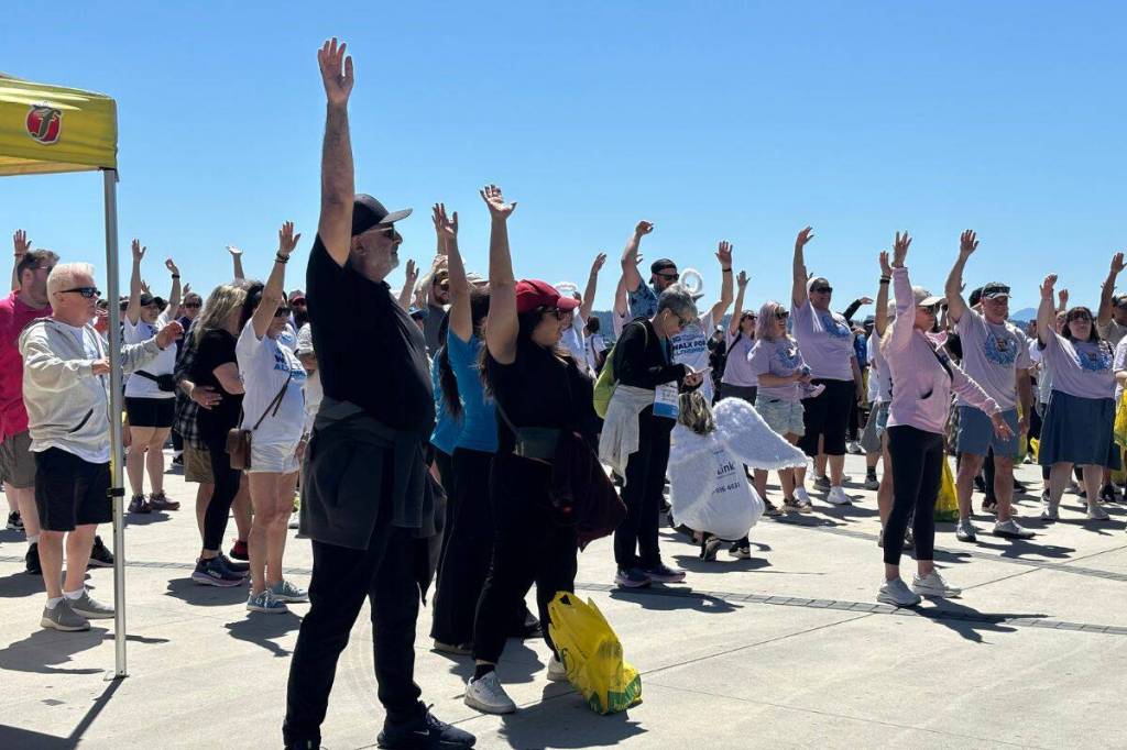 The White Rock and Surrey communities came together on May 30 to participate in the Walk for Alzheimer&rsquo;s.(Grace McLeod/Peace Arch News)