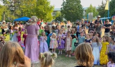 The Playful Palette Foundation is hosting their second summer sing-along event on July 11. This year the theme will be focused on Frozen and Olaf, while last year they had a Tangled theme. (Playful Palette Foundation/Contributed to Peace Arch News)