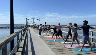 Hundreds of White Rock community members came together to celebrate International Yoga Day on June 21. (Grace McLeod/Peace Arch News)