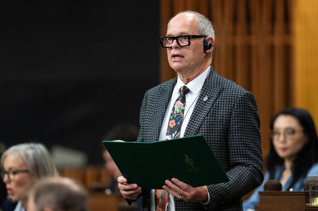 Ernie Klassen addresses the House of Commons during Question Period. (Bernard Thibodeau, House of Commons photo)