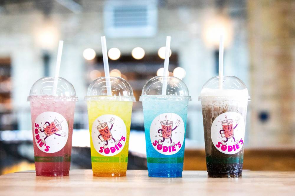 MIKAELA MACKENZIE / FREE PRESS
From left: The Pink Sodie Club, Pineapple Autopac Premium, Forks Fizz and Coke Colada are among the flavours at Sodie’s.