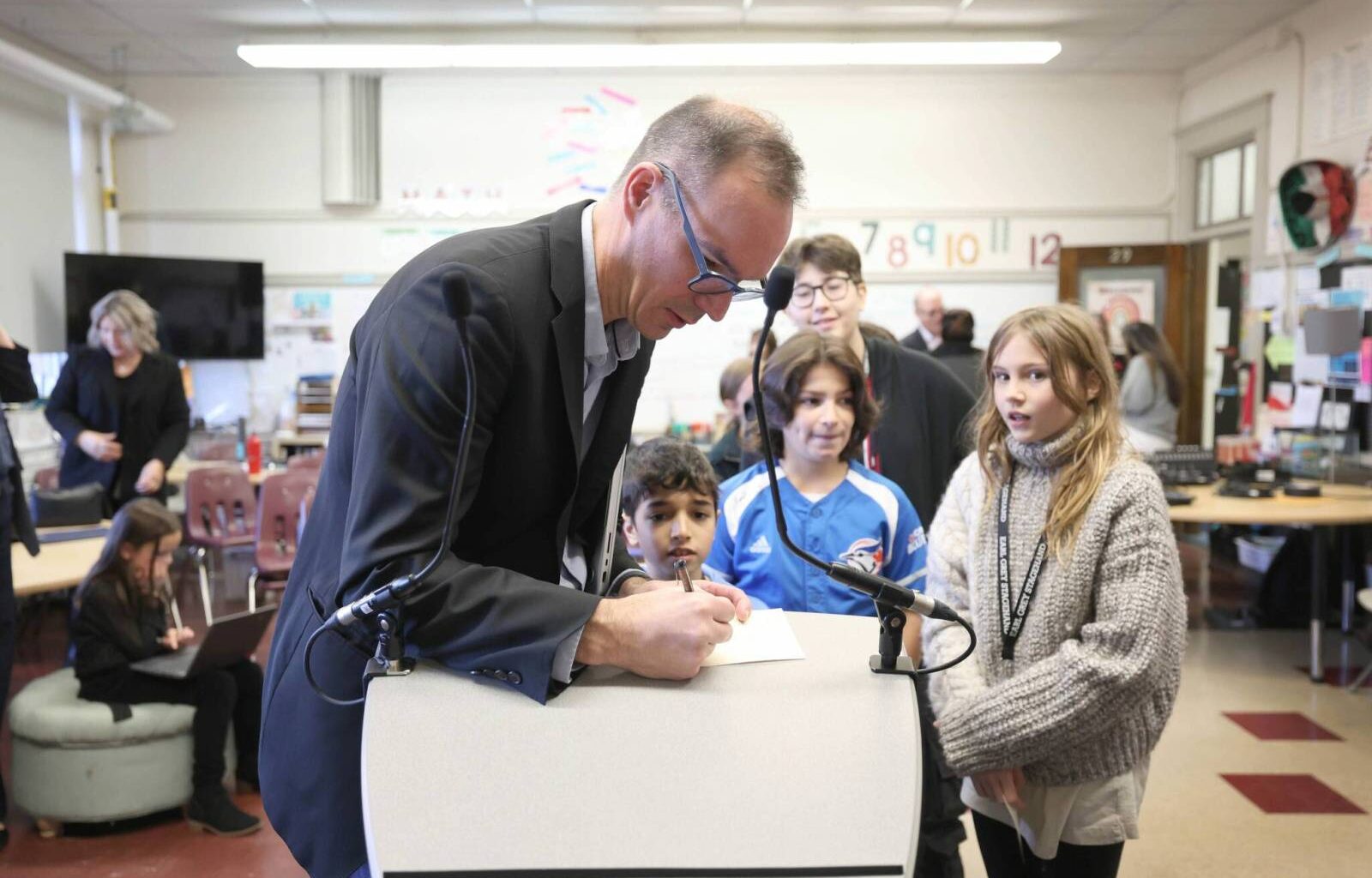 Winnipeg School Division, charity supporting inner-city programs part ways – Winnipeg Free Press