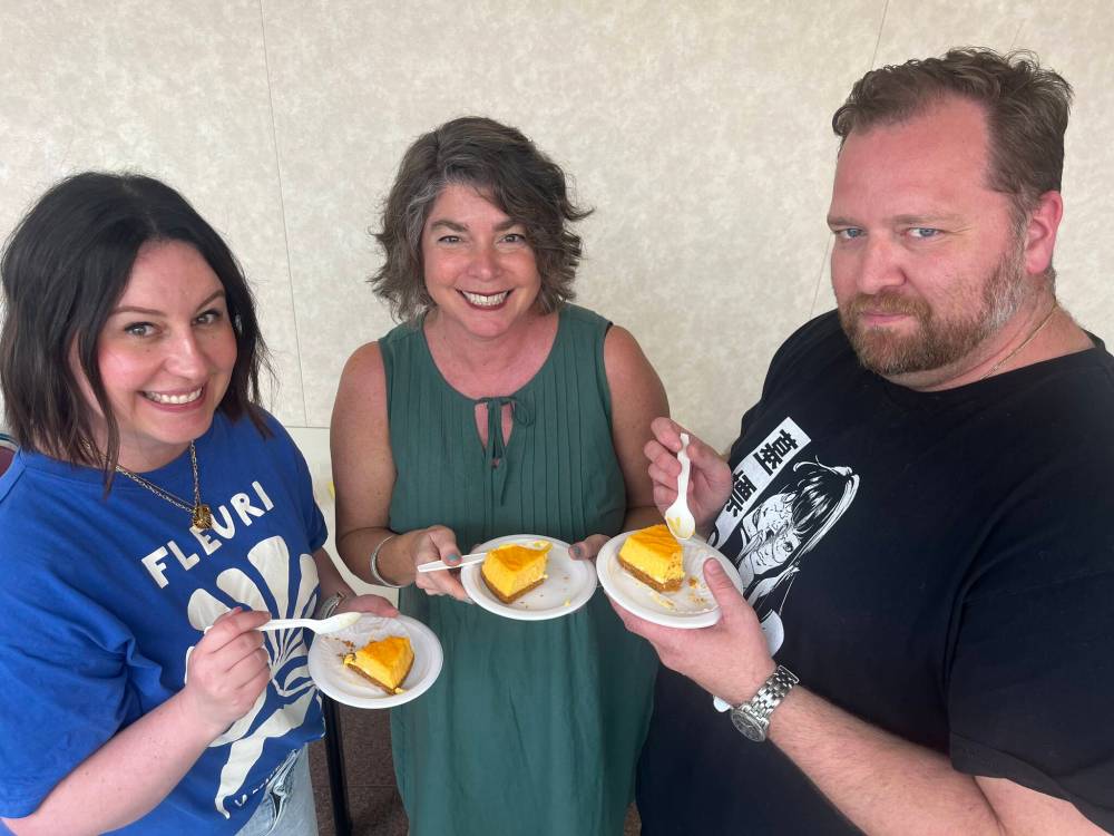 MIKE APORIUS / FREE PRESS
From left: Free Press columnist Jen Zoratti, arts editor Jill Wilson and copy editor Darren Ridgley enjoy the concoction.