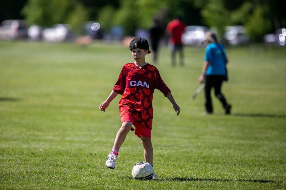 BROOK JONES / FREE PRESS
Isac Myskiw, 12, was inspired to work on his soccer skills.