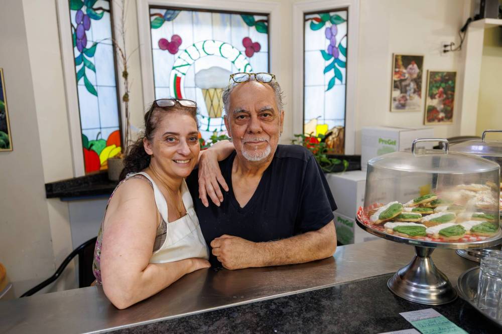 MIKE DEAL / FREE PRESS
Nucci’s owners Maria and Michael Pepe are celebrating 50 years of gelato sales at their place on Corydon Avenue.