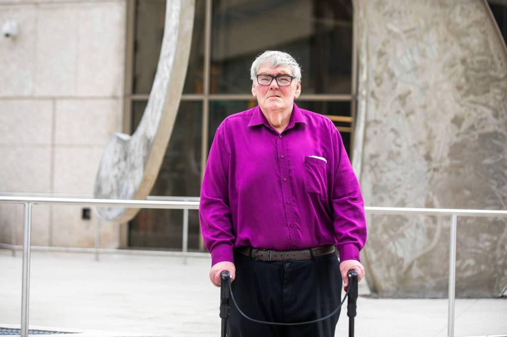 MIKAELA MACKENZIE / FREE PRESS
Michael Filbert, 69, has asked for a judicial review of the decision to toss out his complaint against two police officers he says illegally searched his room at a Winnipeg group home.