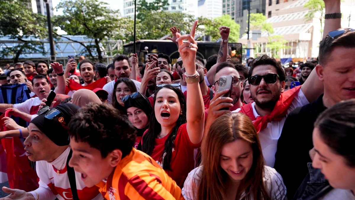 Fans prioritize meaning over cost on Vancouver World Cup trips