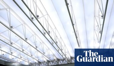 Wimbledon chiefs dispute players’ revenue claims as prize money row deepens | Wimbledon