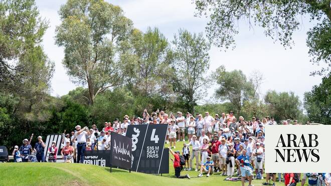 Hatton maintains lead heading into final round at LIV Golf Andalucia; 4Aces GC make moving day surge up the leaderboard