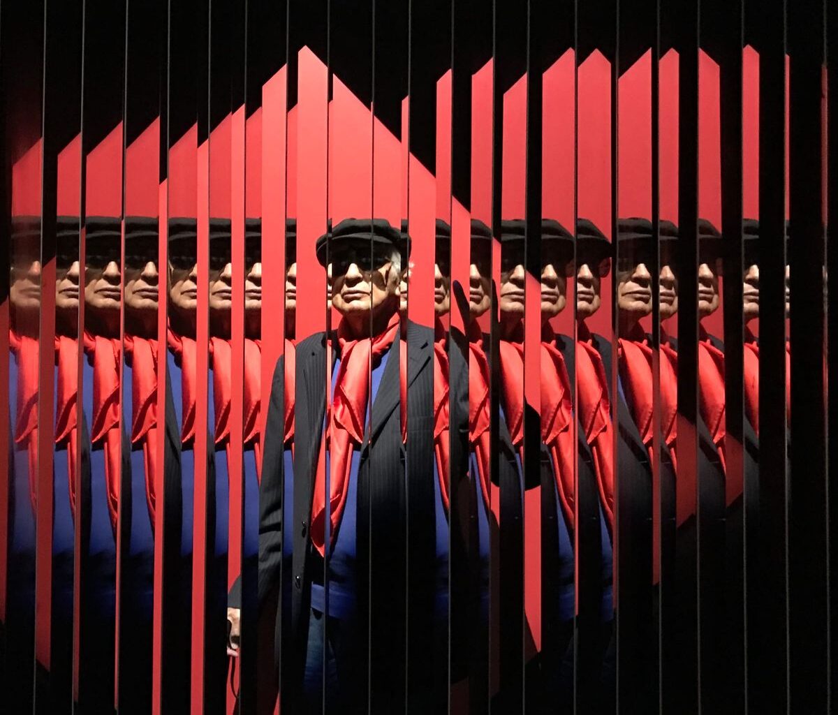Artist Julio Le Parc, Maestro of Light, Movement, and Defiance, Dies at 97