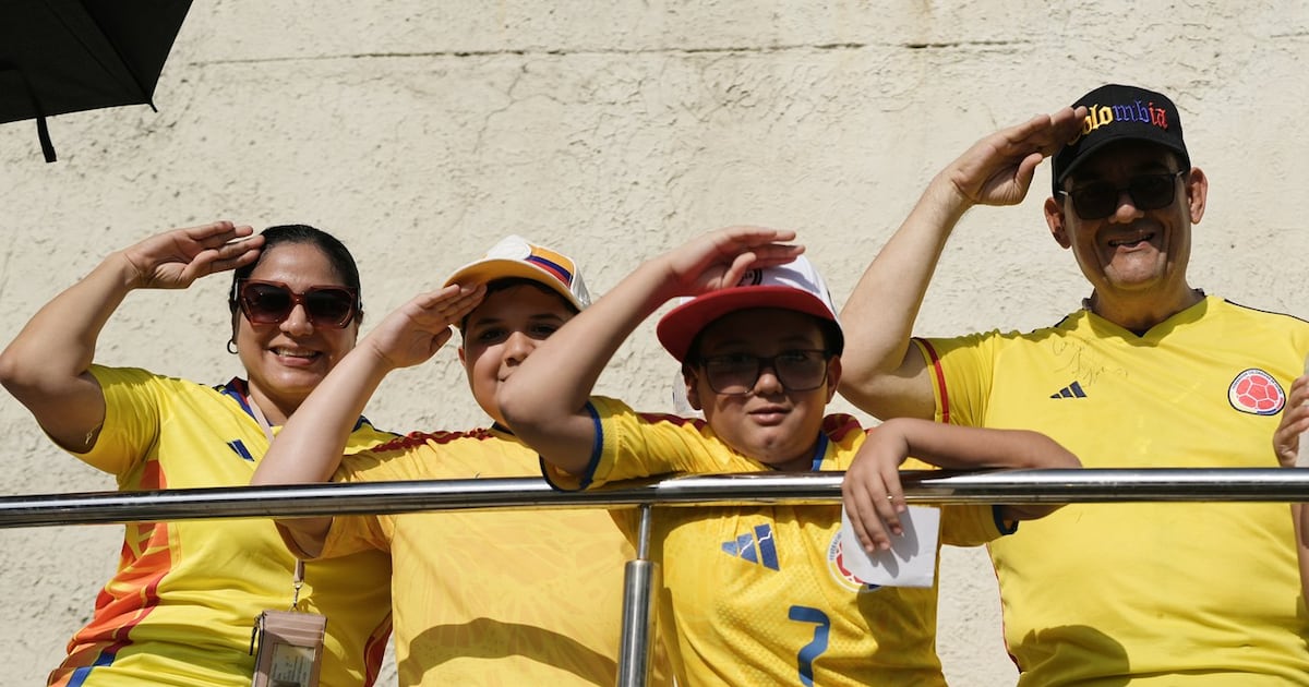 How Colombia’s soccer jersey has turned into a symbol of political division