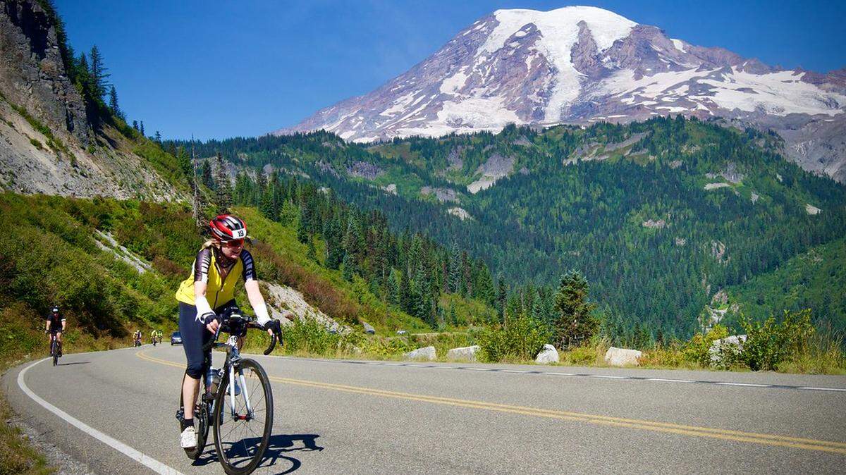 Redmond cycling club launches new ride through Mount Rainier