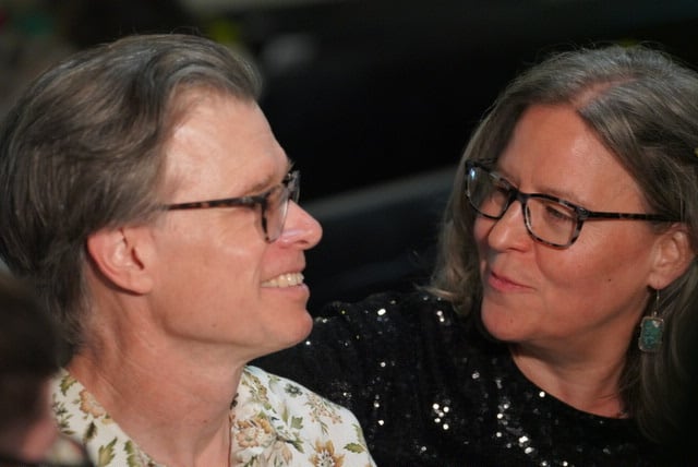 Winnipeg church celebrates 100 years of weddings with vow renewal ceremony
