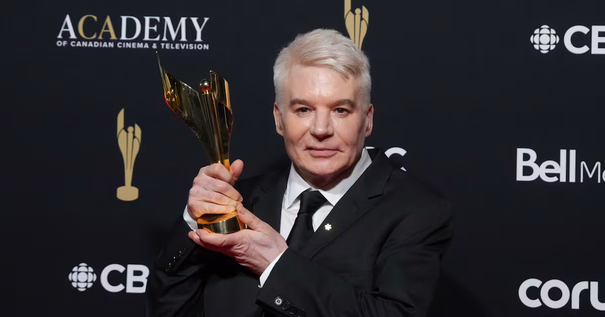 Mike Myers pays emotional tribute to Canada at Screen Awards - CTV News