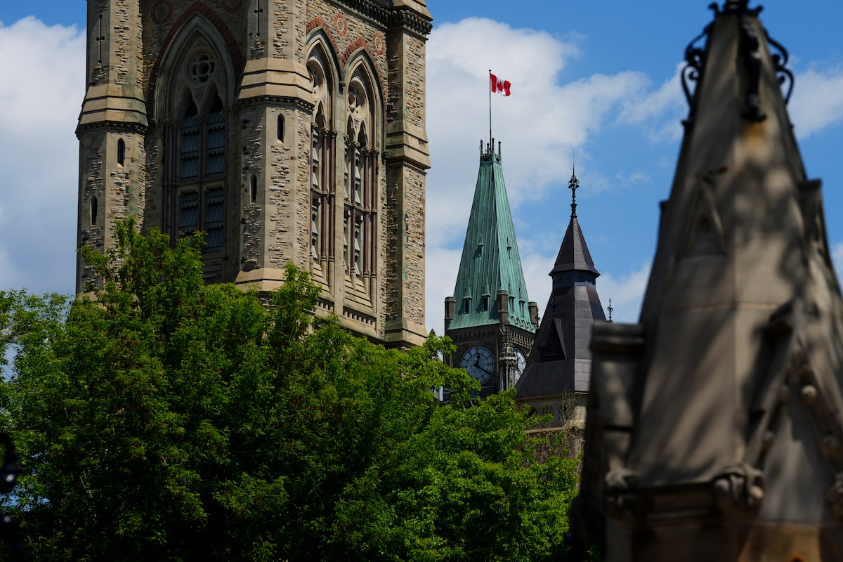 Ottawa orders up a rewrite for Cancon funding