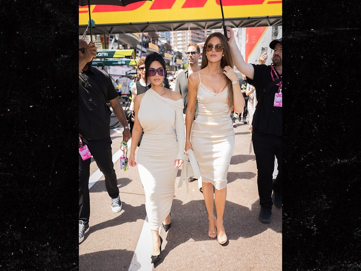 sub-kim-kardashian-kourtney-kardashian-getty-1