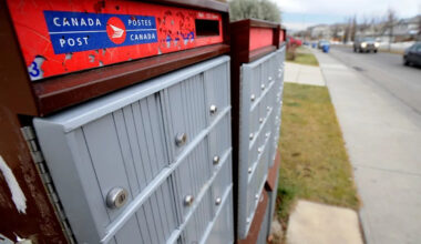 56,000 homes in Calgary and Edmonton soon to lose door-to-door delivery