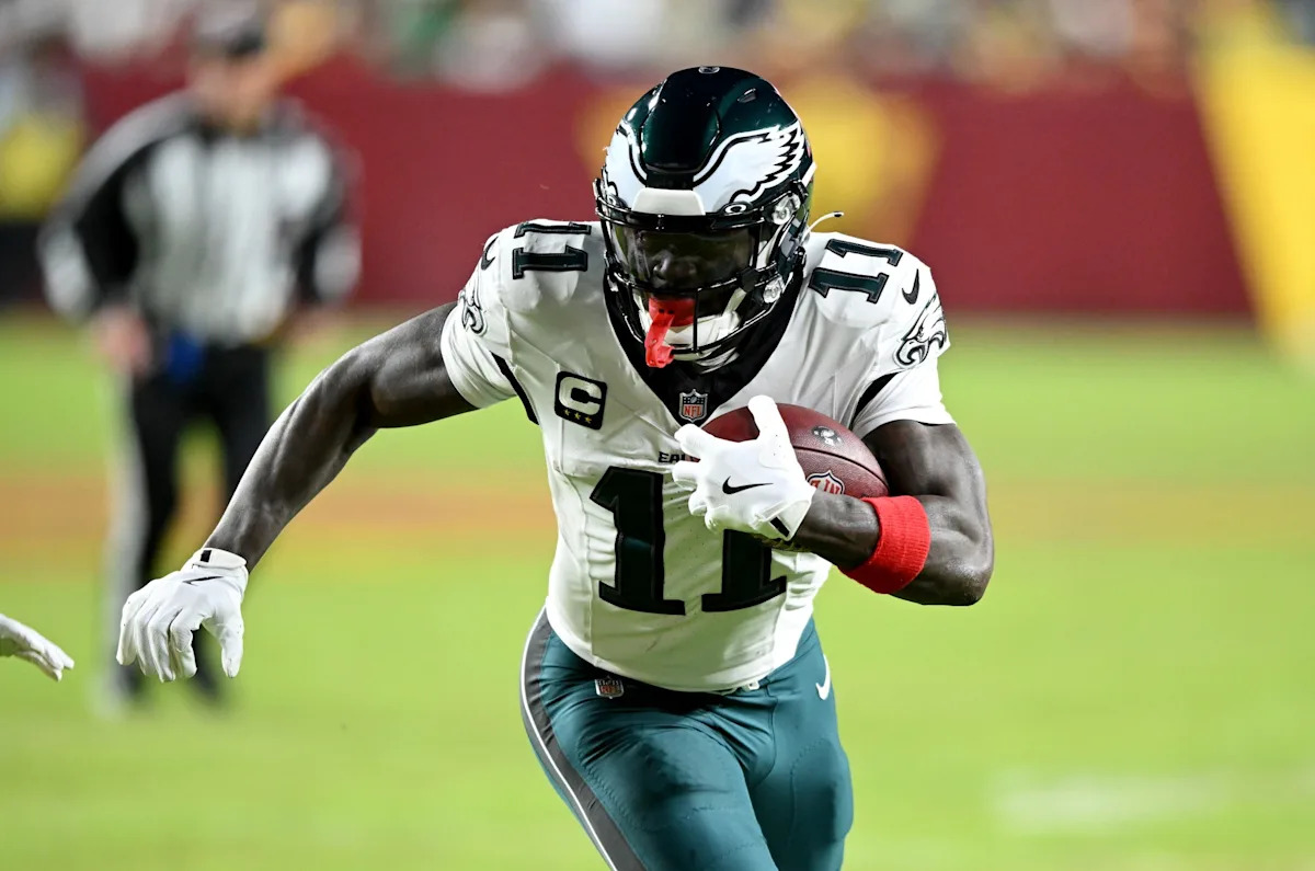 5 Bold NFL Predictions for the June 1 Deadline: Where Does A.J. Brown Land?