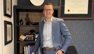 This advisor wanted to be an RCMP officer until two finance books changed his career trajectory
