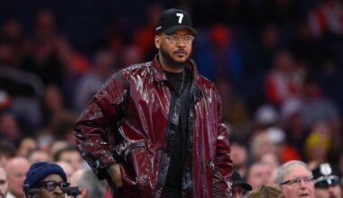 Carmelo Anthony sparks romance rumors with NFL star's widow