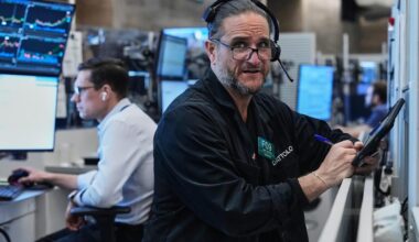 Another sell-off for AI stocks sends Wall Street reeling