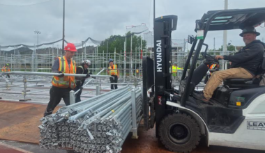 Kelowna's super-sized Apple Bowl under construction | News