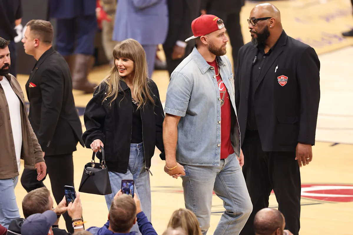 NFL star says Kelce and Swift made one request of wedding guest