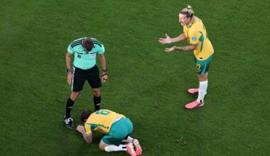 À la défense des joueurs de soccer qui simulent une blessure | JDQ
