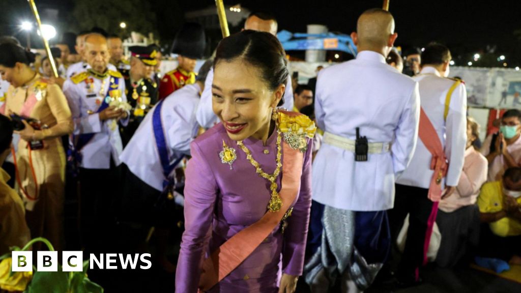 In pictures: Thai Princess Bajrakitiyabha dies at age 47 - BBC