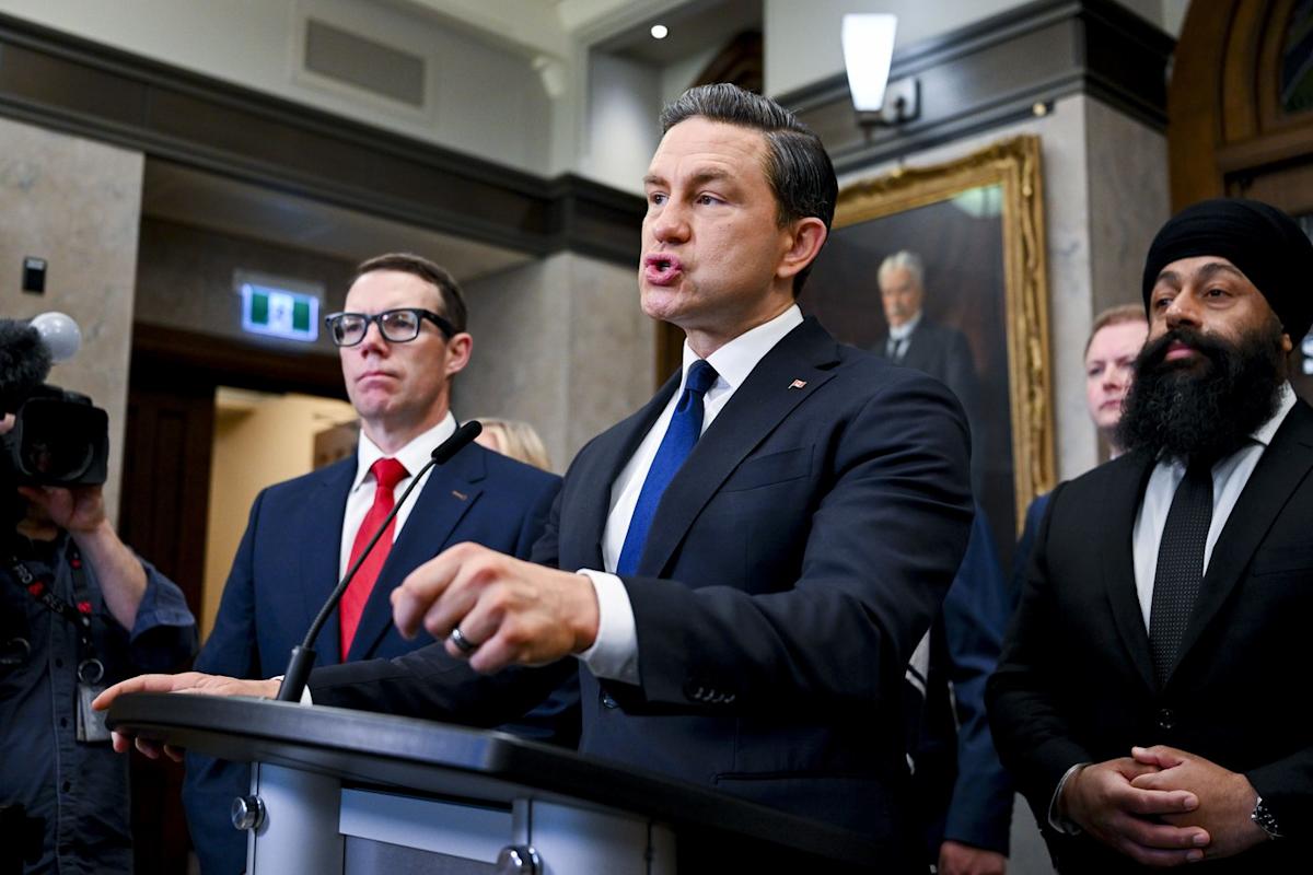 Poilievre accuses Carney of ducking questions about Canada's sluggish economy