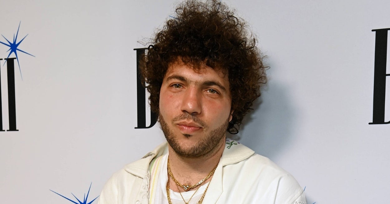 Woah, People Can’t Believe Their Eyes After Seeing New Footage Of Benny Blanco’s Viral Half-Shaven Look - BuzzFeed