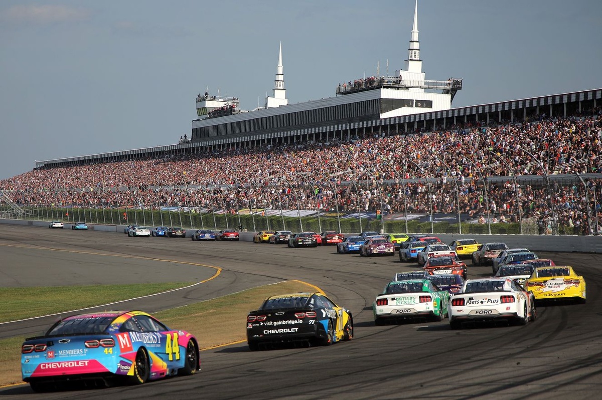 How to watch NASCAR at Pocono: Weekend schedule, start time, TV
