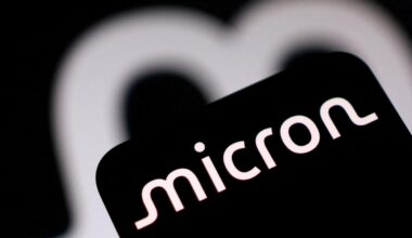 Micron stock surges to new high amid AI memory trade boom, Anthropic deal