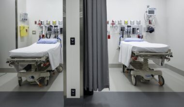 Manitoba funding new social work positions in Winnipeg emergency departments