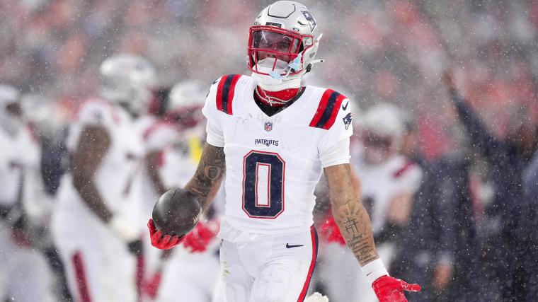 NFL Insider Predicts 'Huge Deal' For Patriots' Christian Gonzalez Before 2026 Season