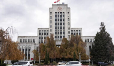 Vancouver City Hall refuses to reveal cost of surge in severance payouts
