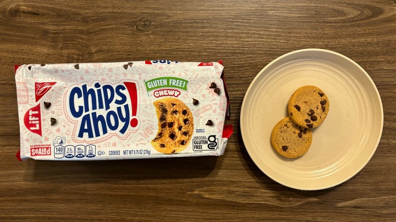 Chips Ahoy! Chewy Gluten Free Chocolate Chip Cookies bag and gluten free cookies on brown plate
