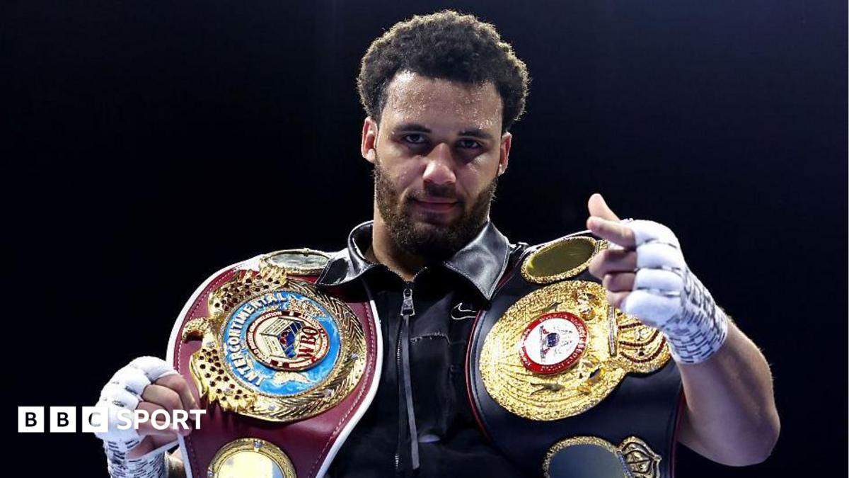 Moses Itauma poses with his title belts after beating Jermaine Franklin Jr in March 2026
