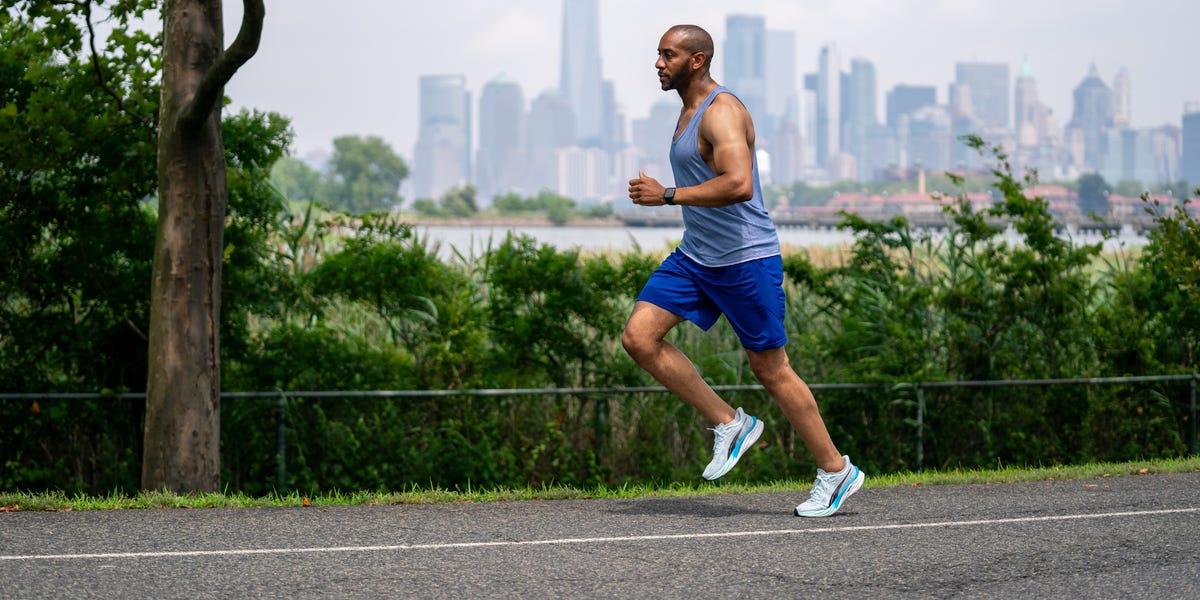 7 Training Hacks to Fight Fatigue and Hold Your Pace