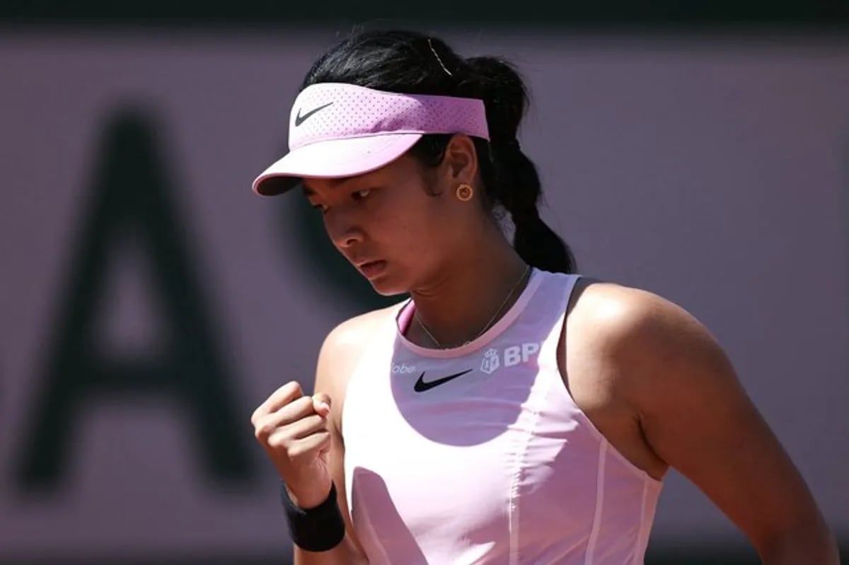 Tennis: After rain delay, Eala ousts Masarova to reach Birmingham final - ABS-CBN