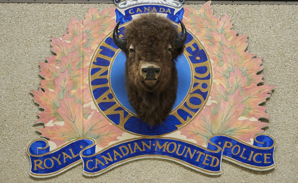 Manitoba RCMP watchdog investigating after suspect injured in police shooting