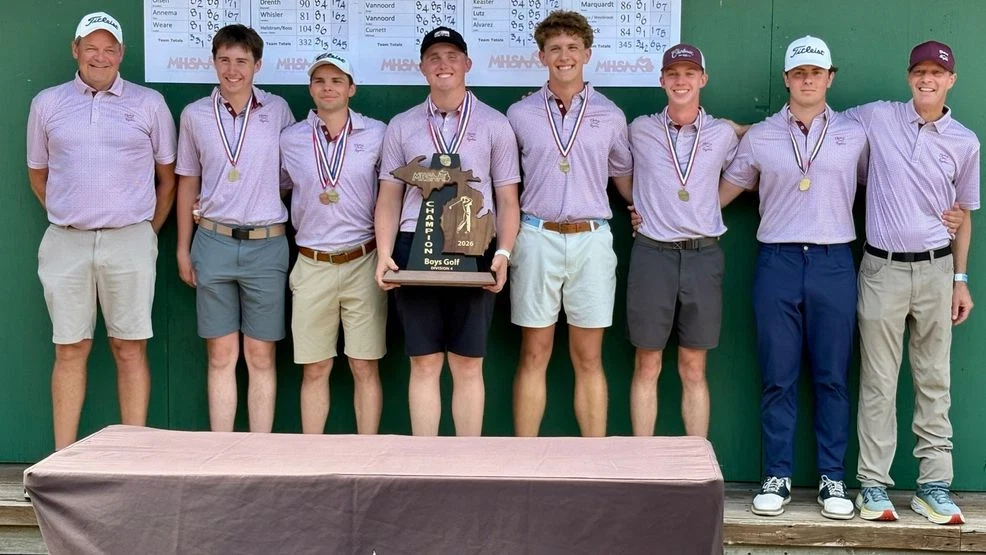 Charlevoix golf team wins state title in inspiring comeback – 9and10News.com