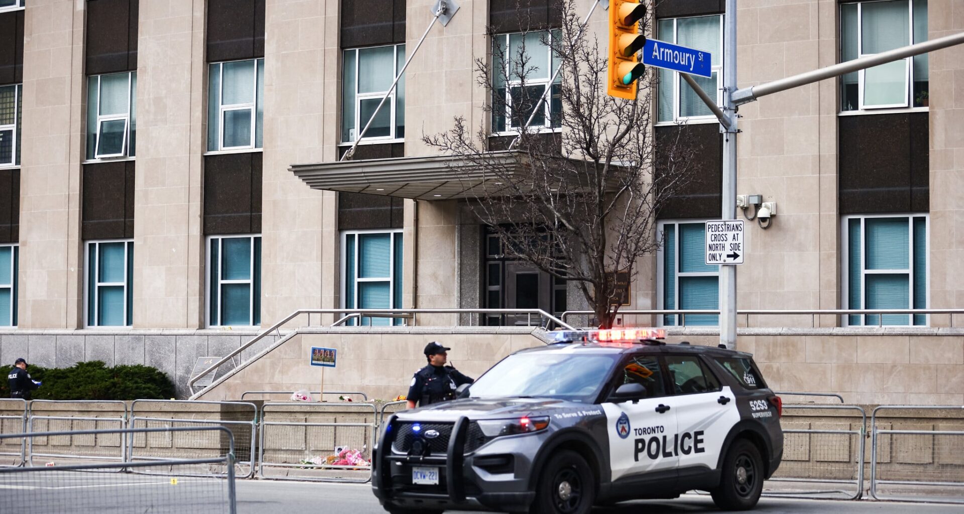 Toronto police say hired gunmen appear to be targeting Jewish sites