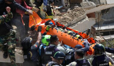 In pictures: Race against time to rescue Venezuela earthquake survivors | Earthquakes News