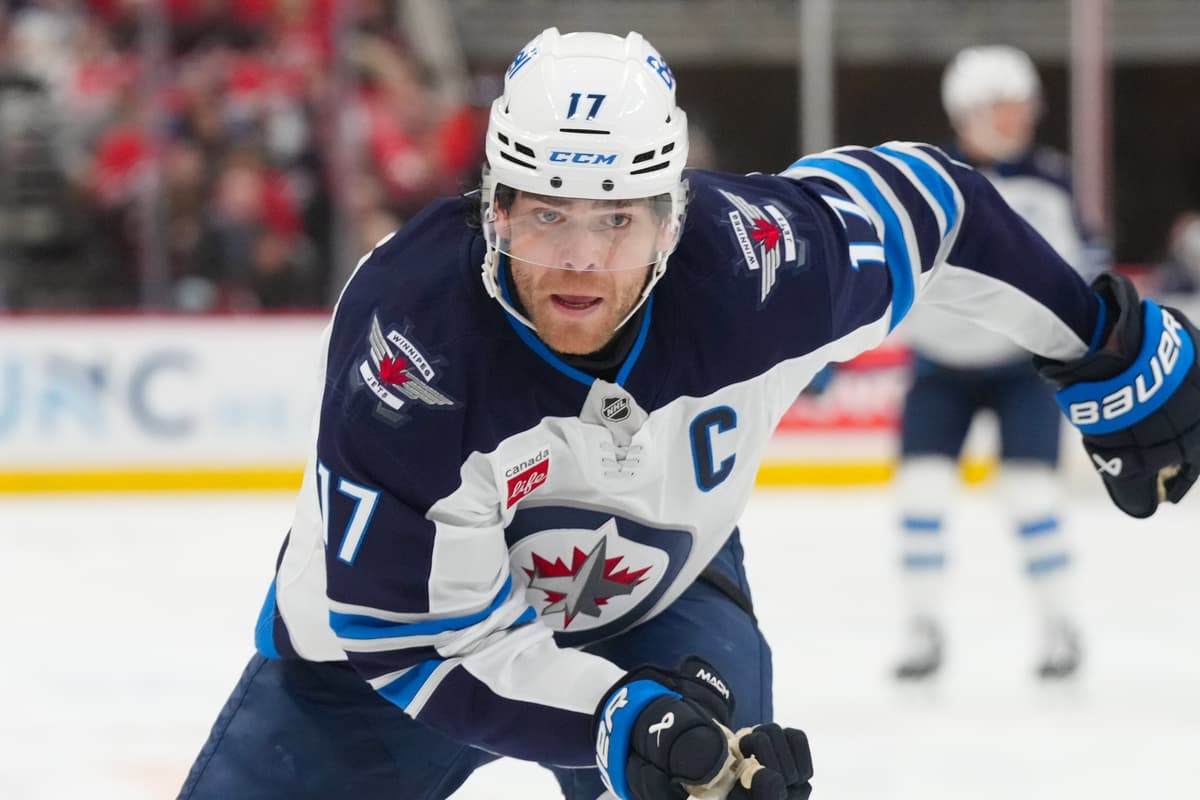 Late start to the season leads to down year for the captain: Adam Lowry Jets Nation year in review