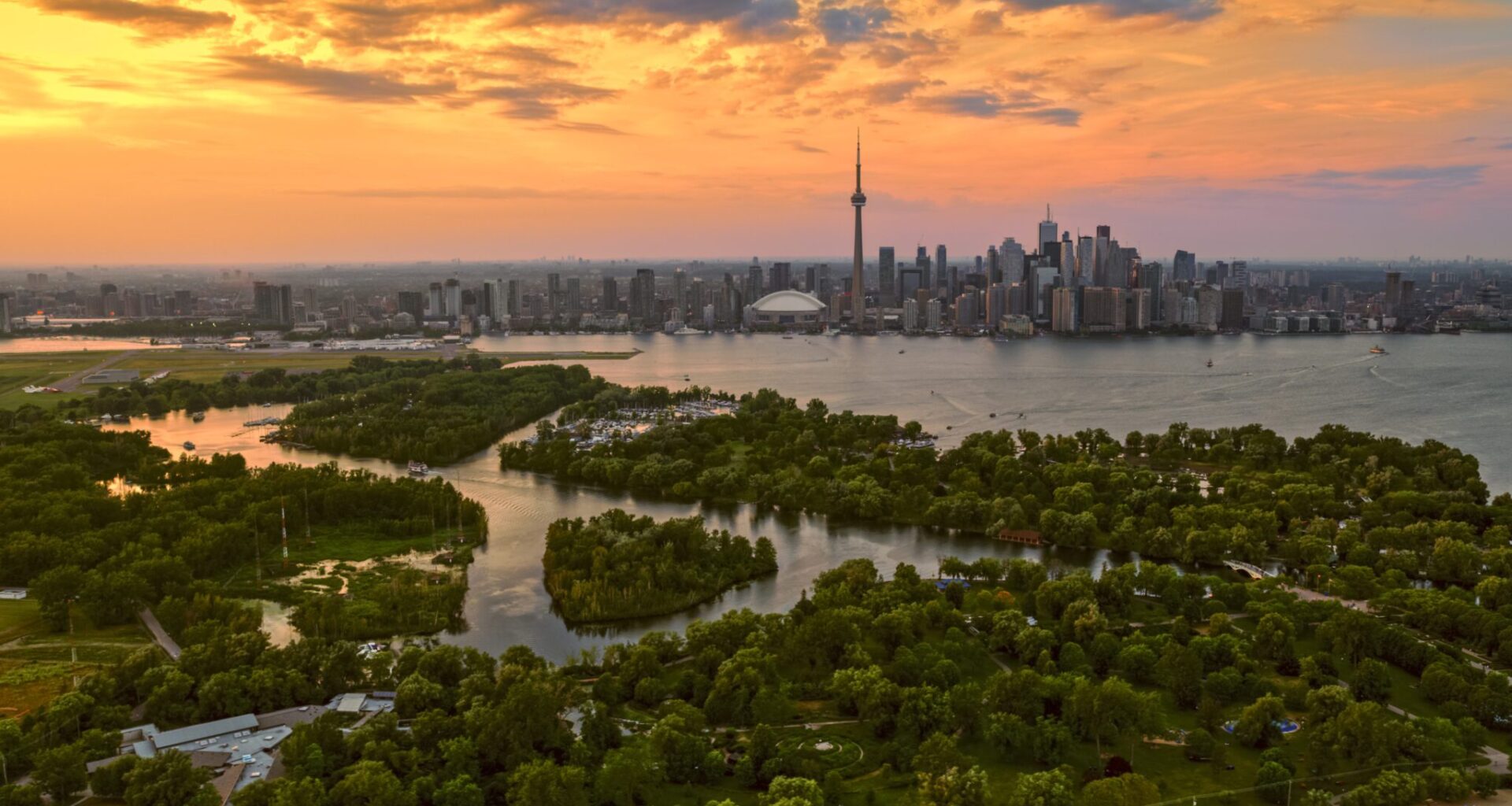 No Jets at Toronto Island Airport: Thousands of Homes at Risk